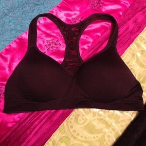 VS Pink Yoga Bra