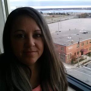 Meet your Posher, Cassandra