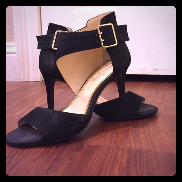 Jessica Simpson heels