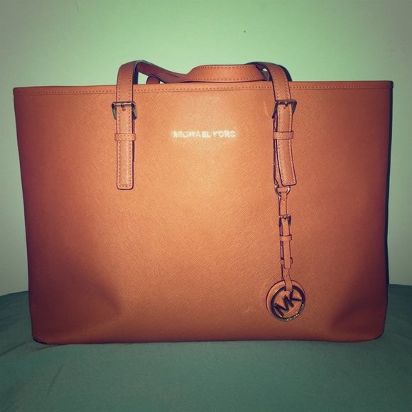 Tan Michael Kors tote