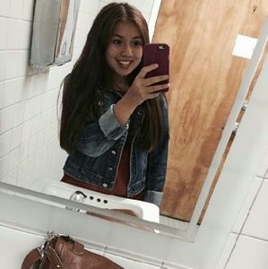 Meet your Posher, Elsy