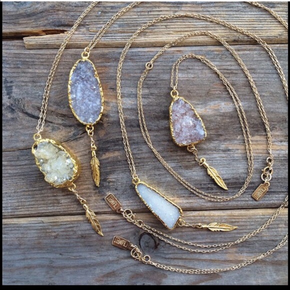Jewelry - druzy charm 24k gold plated stone necklace
