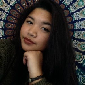 Meet your Posher, Jillian