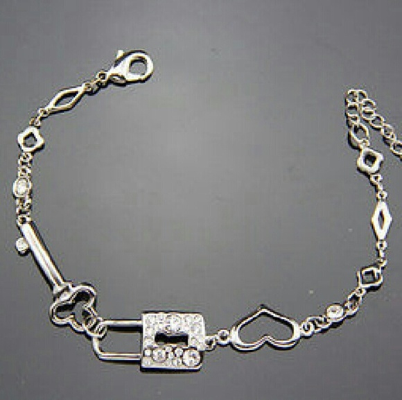 Love Key & Lock Bracelet 18K White Gold Plated CZ