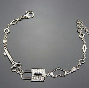 Love Key & Lock Bracelet 18K White Gold Plated CZ