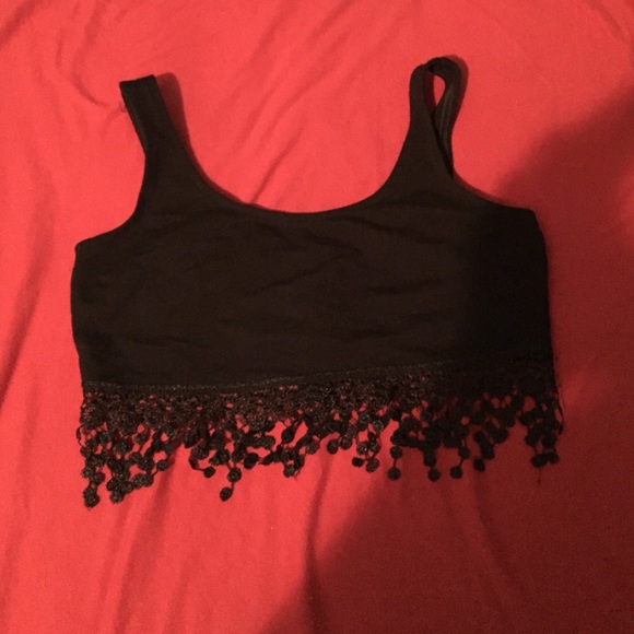 Black crop top - Picture 1 of 3