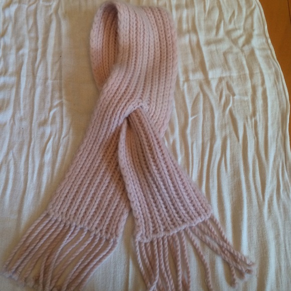 Banana Republic cashmere scarf