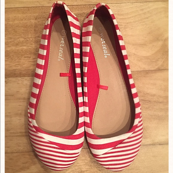 Red & White Ballet Flats