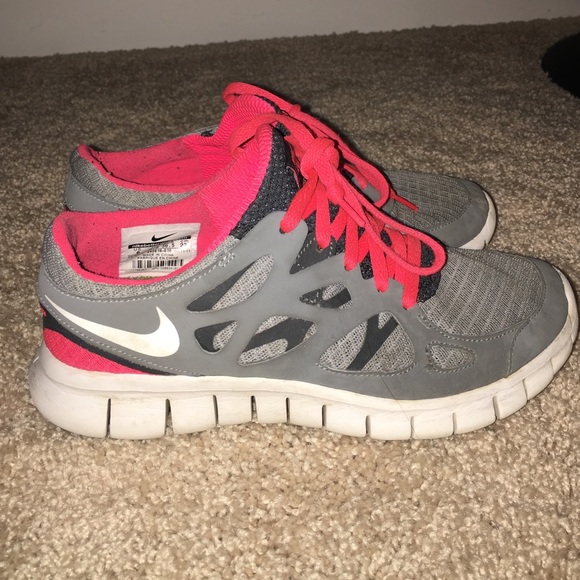 Nike free run 2 with pink laces