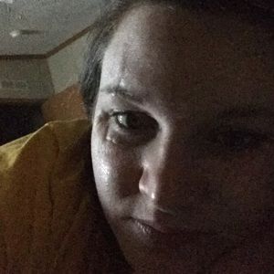 Meet your Posher, Candace