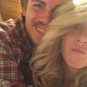 Meet your Posher, Chloe june