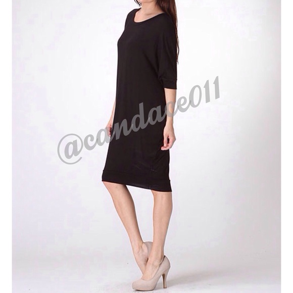 Chic Oversized LBD - Picture 3 of 4