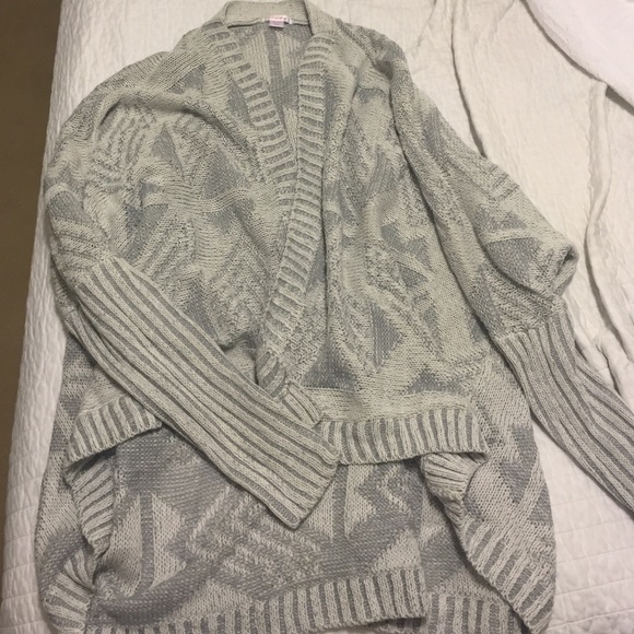 Gray and white sweater