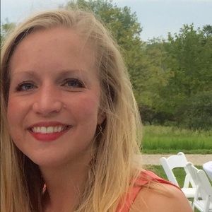 Meet your Posher, Alyssa