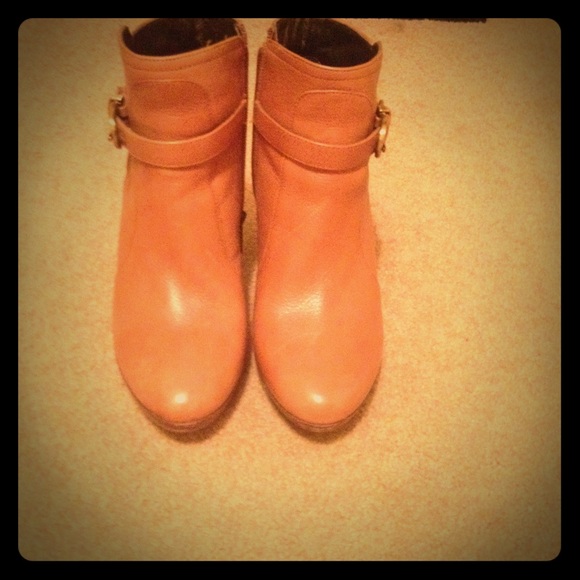 Banana Republic booties