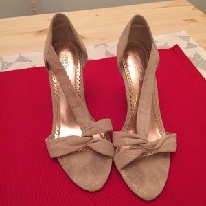 Seychelles dress shoes.