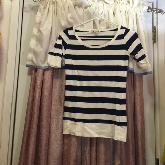 Navy and white striped quarter sleeve top