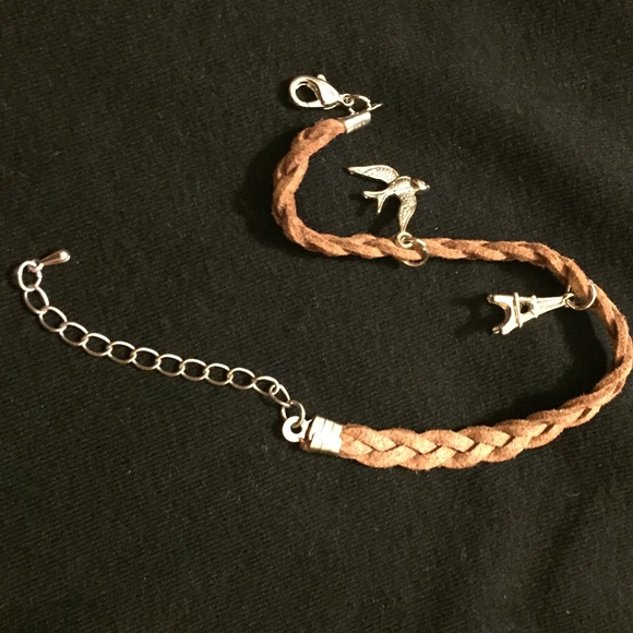 🔴 3  Charm Bracelets - Picture 4 of 4