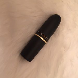 @fashi0nlover MAC LE SPECIAL PACK EXCLUSIVE EVENT