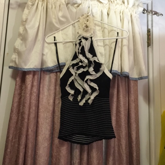 Bebe ruffle top