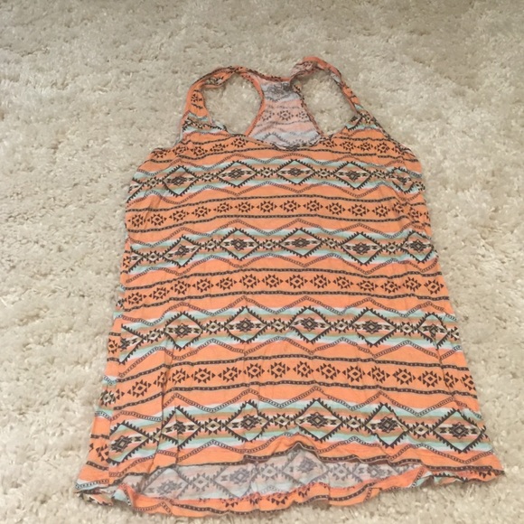 Tribal print razorback