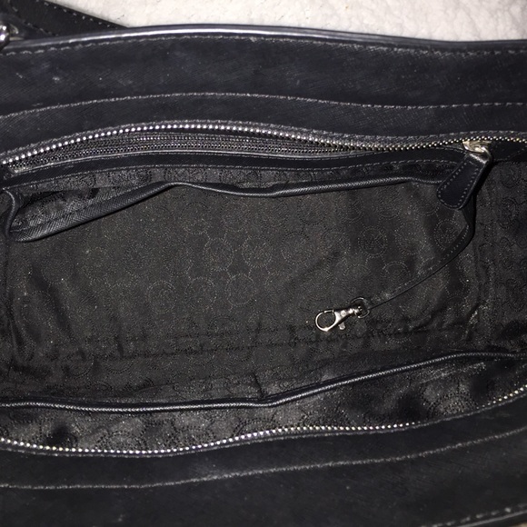 Michael Kors Large Selma Bag - Picture 4 of 4