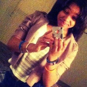 Meet your Posher, Mychelle