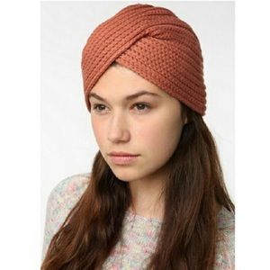Urban outfitters turban