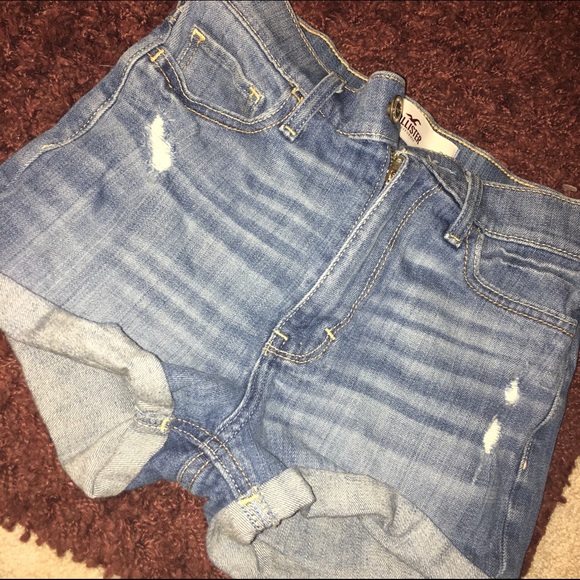 NWOT Hollister high waisted shorts