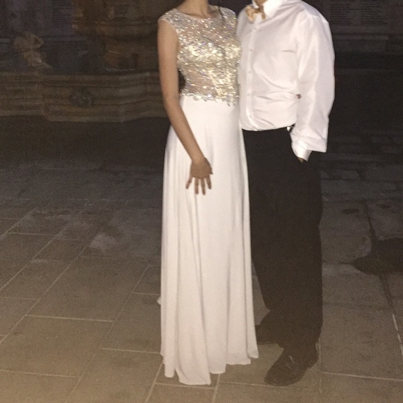 Prom Dress - Picture 1 of 4