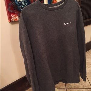 Nike sweatshirt