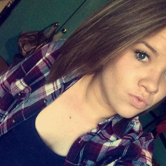 Meet your Posher, Alyssa