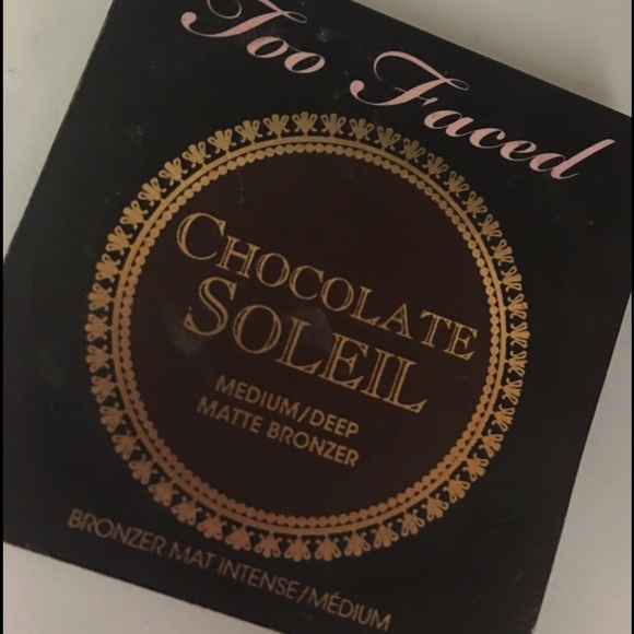 Too faced bronzer!