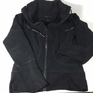 Lululemon black scuba jacket
