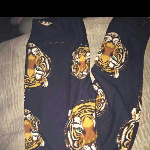 Iso OS LuLaRoe leggings nwt