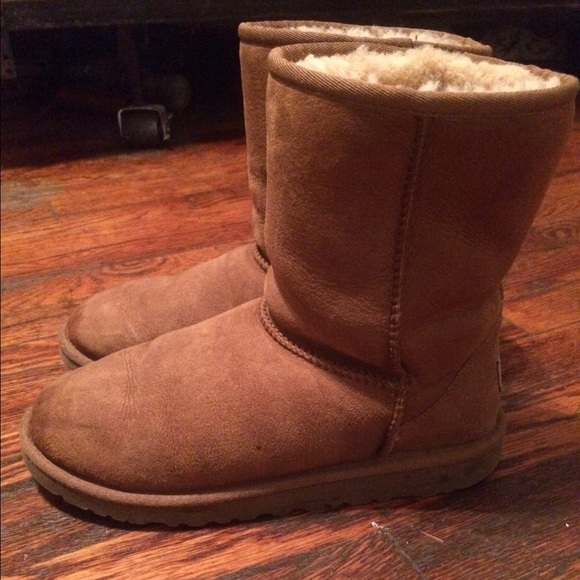Uggs MUST SELL ASAP