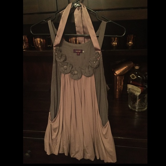 Two Tone Layered Tank with Soft Flower Detail