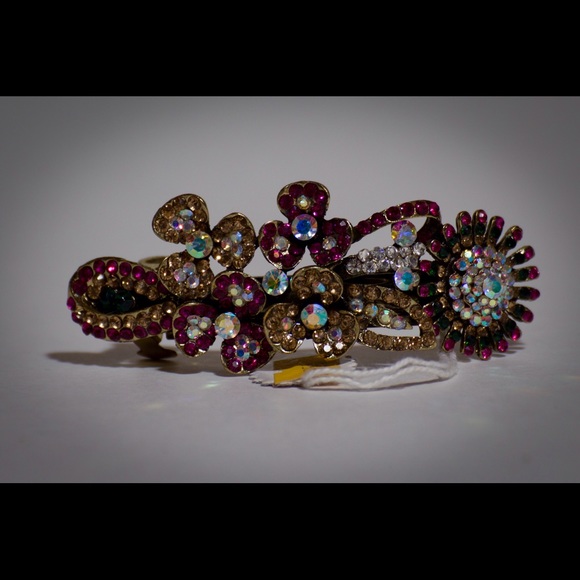 Beautiful Rhinestones hair clip. - Picture 2 of 3