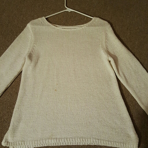 Super cute sweater. - Picture 1 of 2