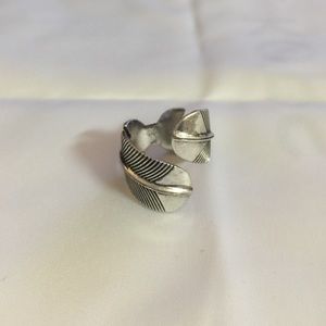 Feather Ring
