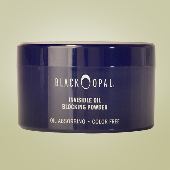 BLACK OPAL TRANSLUCENT POWDER