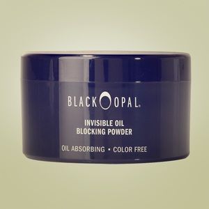 BLACK OPAL TRANSLUCENT POWDER