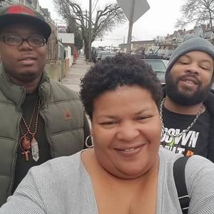 Meet your Posher, Evona