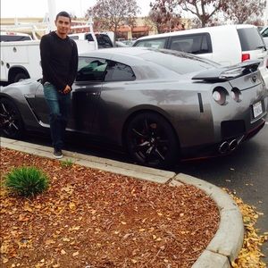 Meet your Posher, Jose