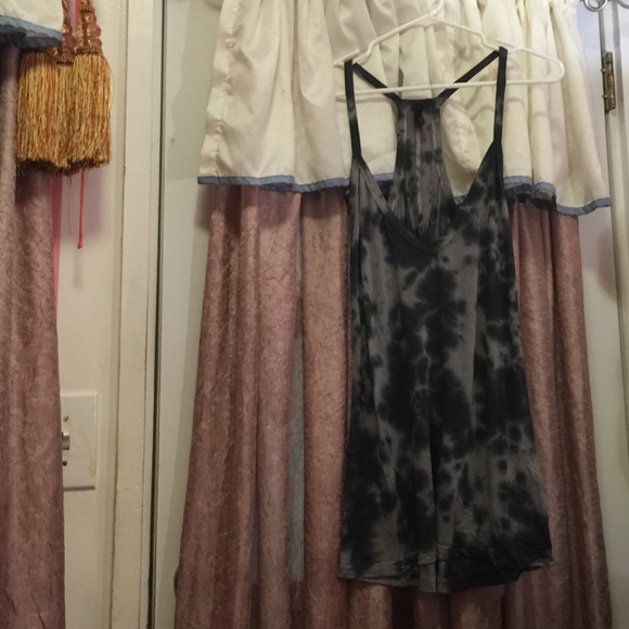 V neck tie dye dress