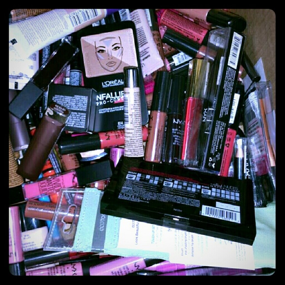 Makeup box