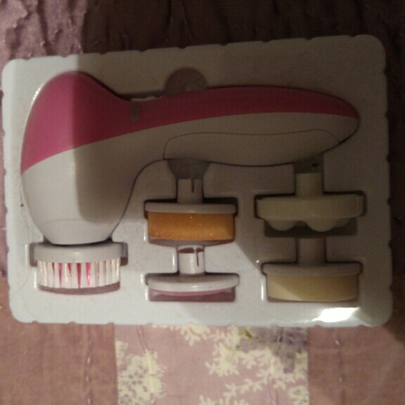 Electronic Facial scrub