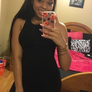 Meet your Posher, Kelcey