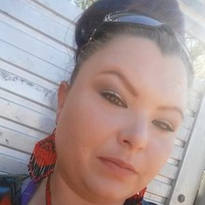 Meet your Posher, Jaquetta