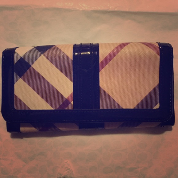 Burberry wallet